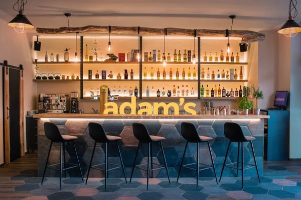 Adam's bar & bistro